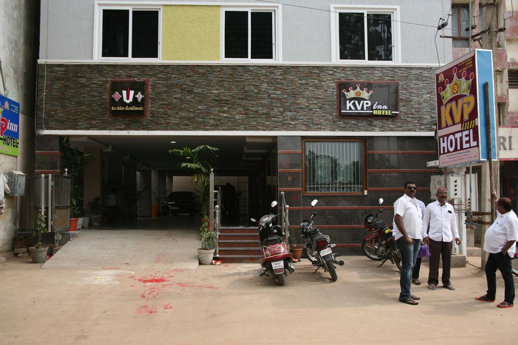 Kvp Inn Tirupati Exterior foto