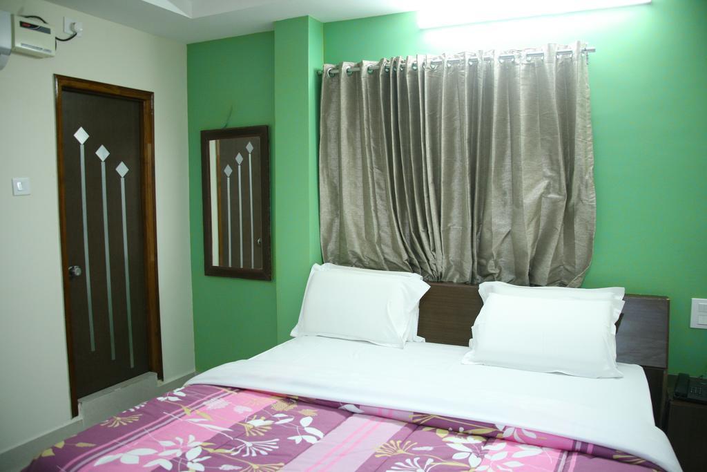 Kvp Inn Tirupati Zimmer foto